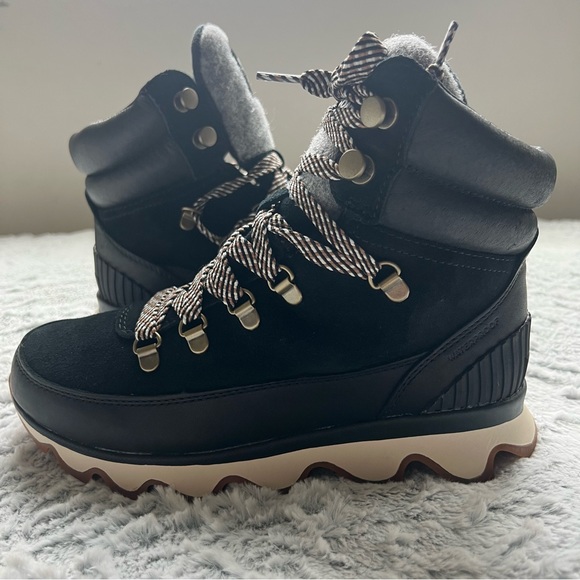 SOREL
KINETIC CONQUEST BOOT WATERPROOF WOMENS - Picture 5 of 12